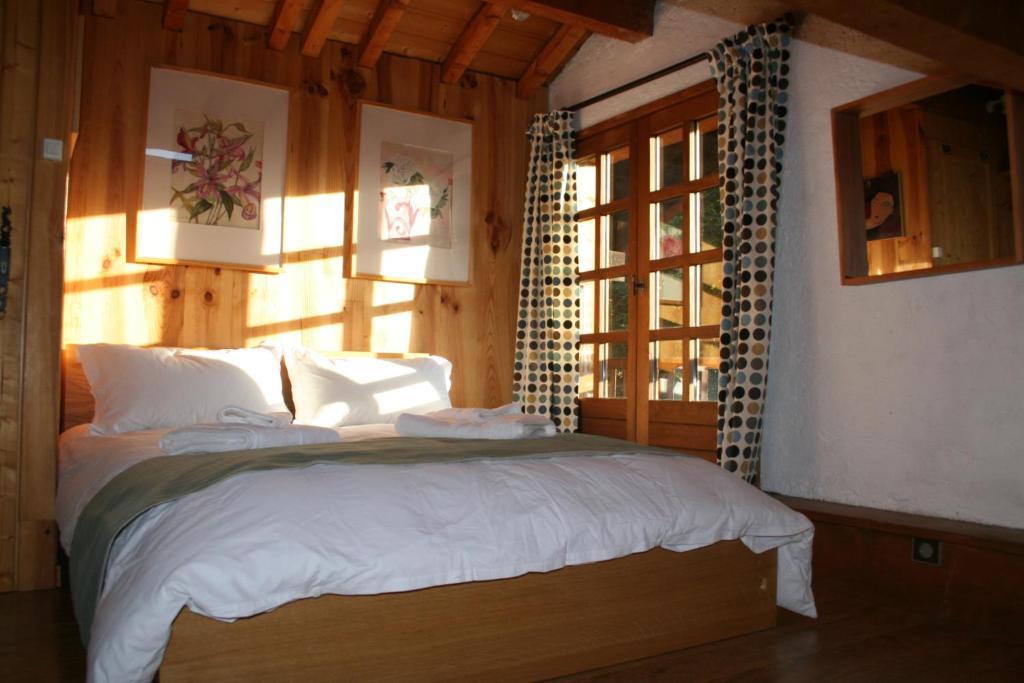 Bed and Breakfast Chalet In Megève Pokoj fotografie